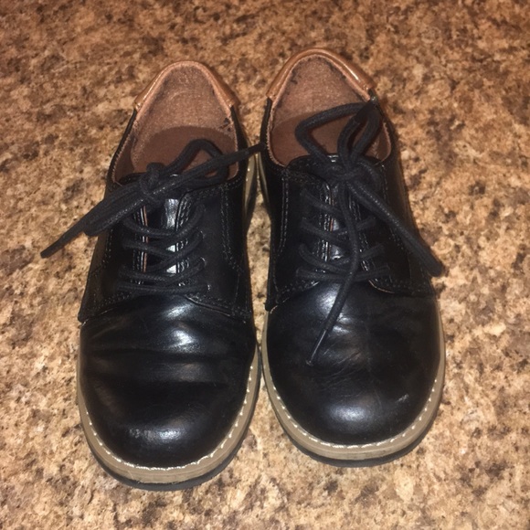 boys dress shoes size 11